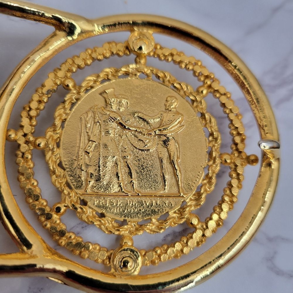 Vintage Green Leather Statement Belt with Gold Napoleon Coin Medallion - Picture 6 of 16